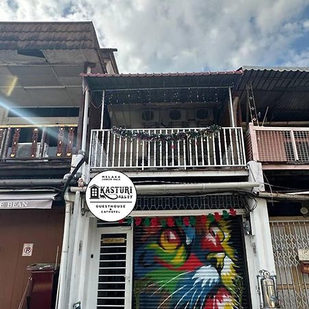 Spot On 90898 Kasturi Alley Guest House & Cat Hotel Malacca Exterior photo