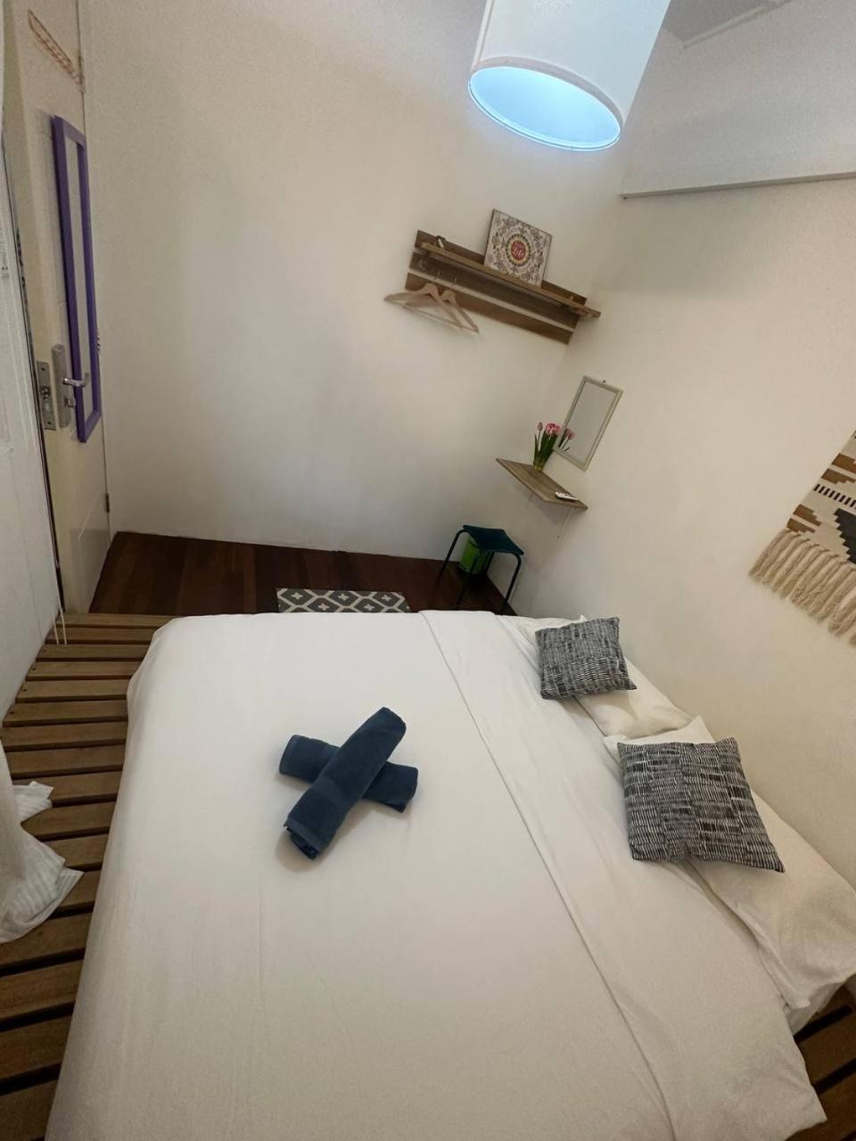 Spot On 90898 Kasturi Alley Guest House & Cat Hotel Malacca Exterior photo