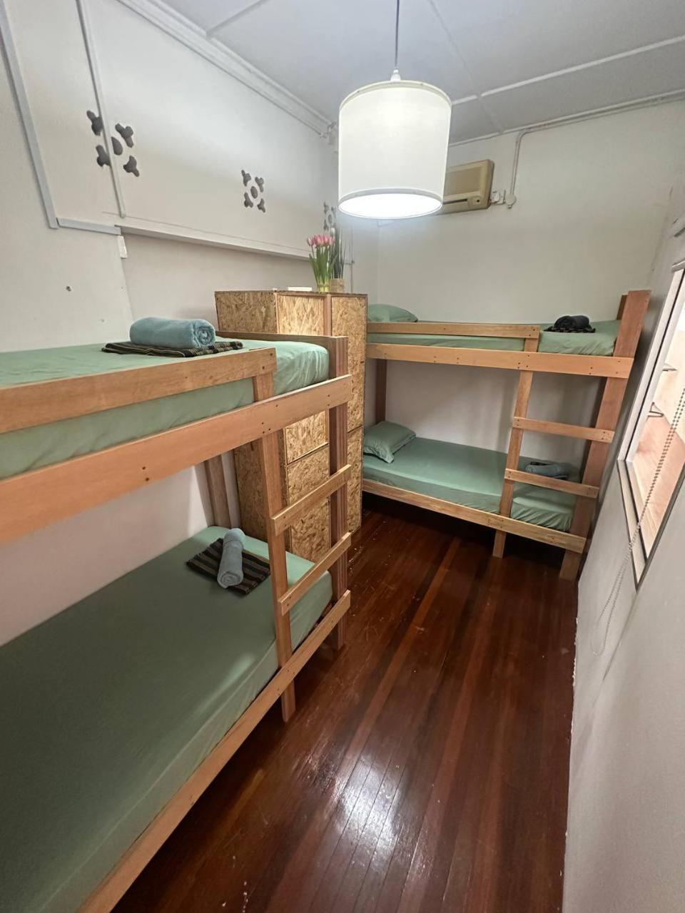 Spot On 90898 Kasturi Alley Guest House & Cat Hotel Malacca Exterior photo